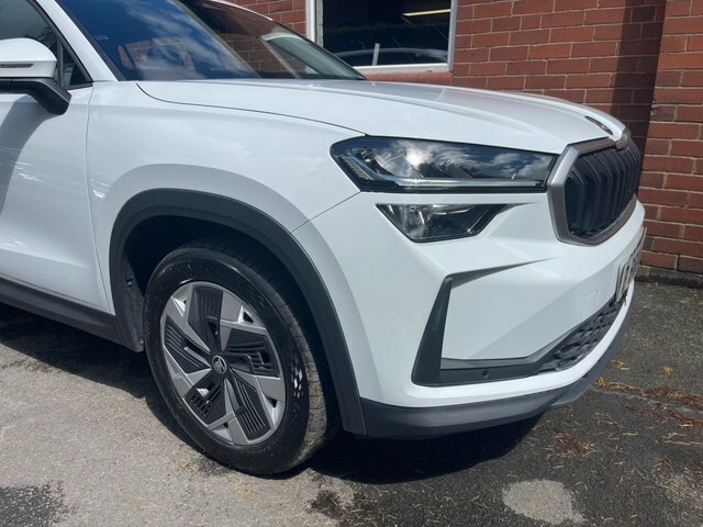 Skoda Kodiaq Tsi E-tec Mhev Se GJ75HXF White #2