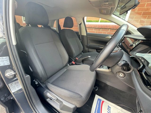 Volkswagen Polo Evo Match Hatchback PL21XYC Grey #4