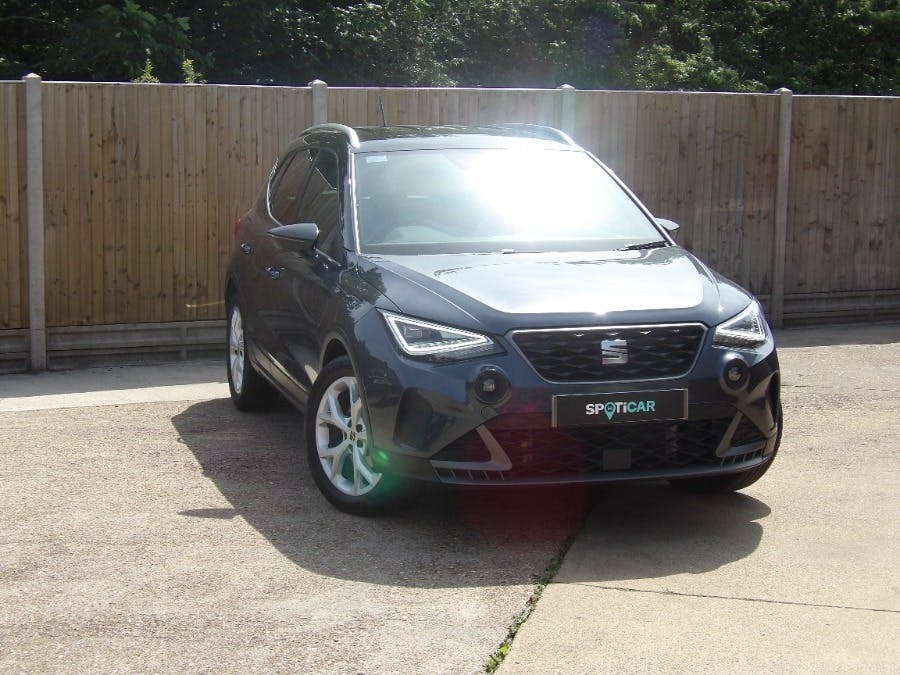 Seat Arona 1.5 Tsi Fr Suv Dsg Ss KT23AOV Grey #2