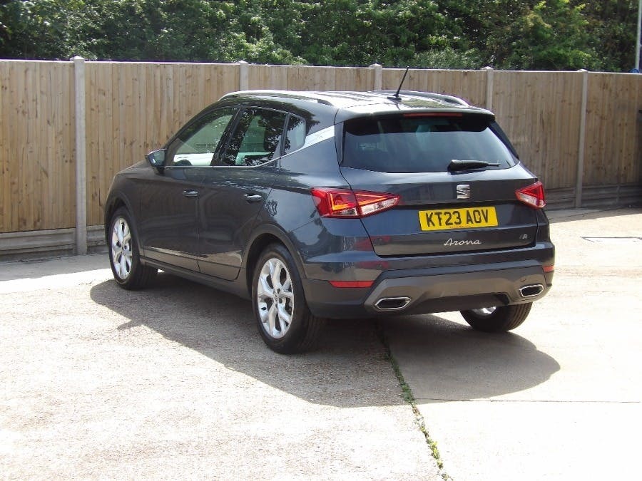 Seat Arona 1.5 Tsi Fr Suv Dsg Ss KT23AOV Grey #5