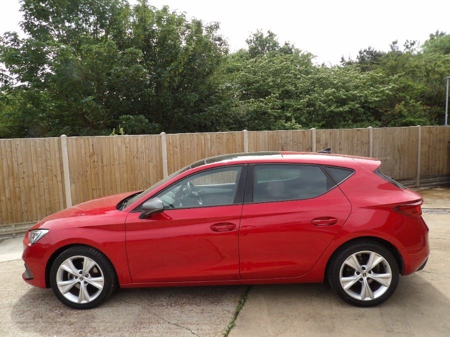 Seat Leon 1.0 Tsi Evo Fr Hatchback Ss Red #5