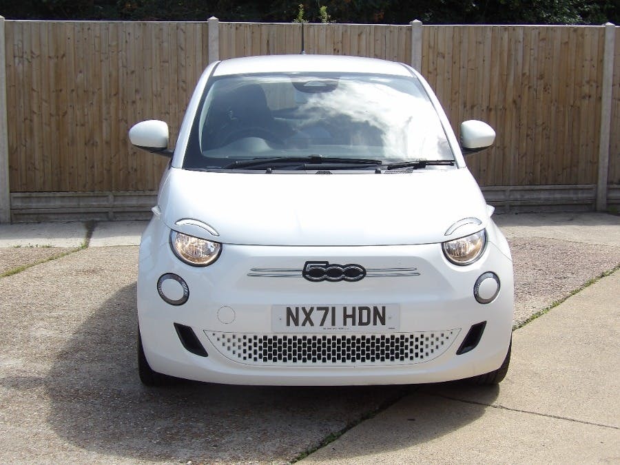 Fiat 500E 42Kwh Icon Hatchback White #2