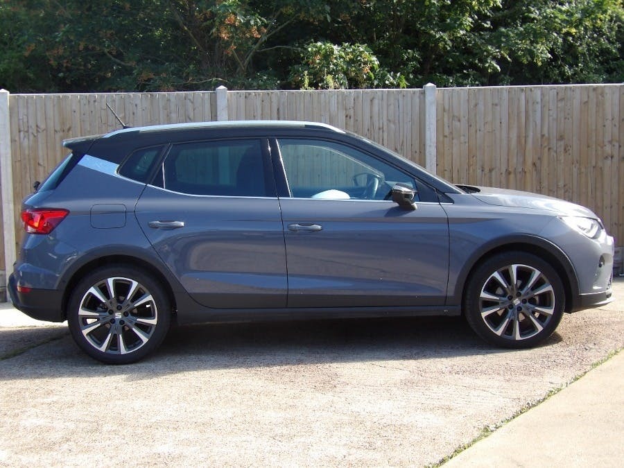 Seat Arona 1.0 Tsi Fr Limited Edition Suv Dsg Ss Grey #4