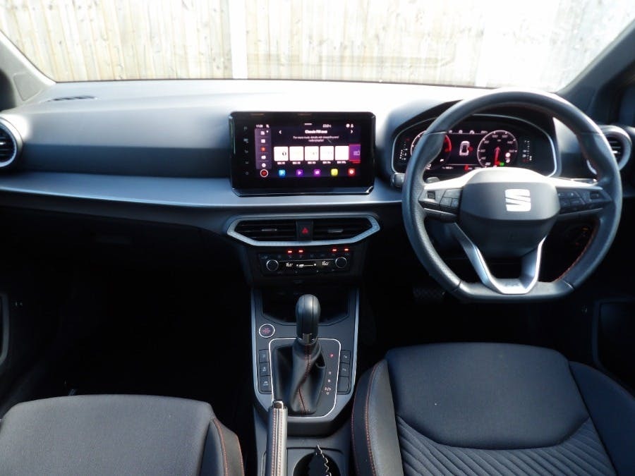 Seat Arona 1.0 Tsi 110 Fr Red #16