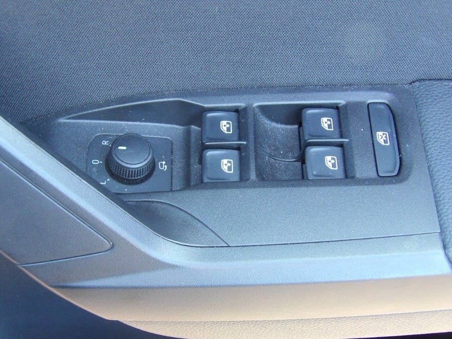 Seat Arona 1.0 Tsi 110 Fr Red #23
