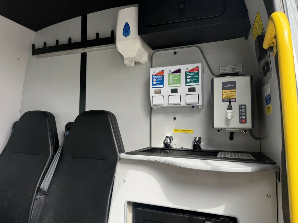 Vauxhall Movano Welfare Welfare Van Ideal Camper 2.3 Cdti 3500 Bit FP21ONL #3