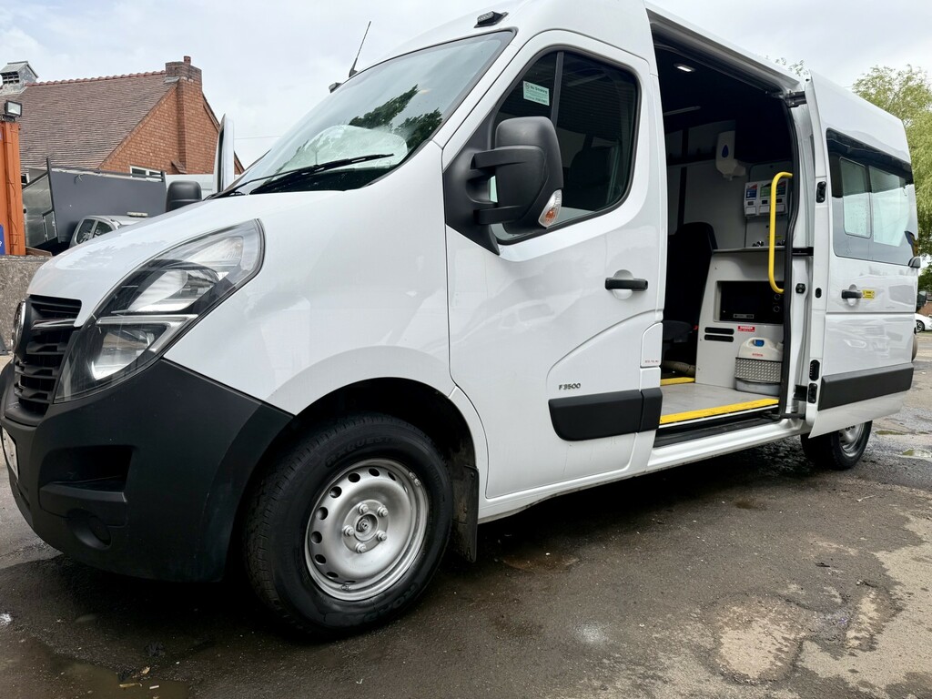 Vauxhall Movano Welfare Welfare Van Ideal Camper 2.3 Cdti 3500 Bit 