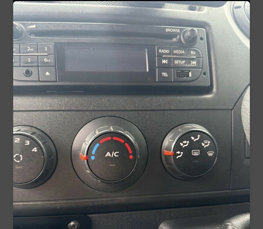 Vauxhall Movano Mpv White #13