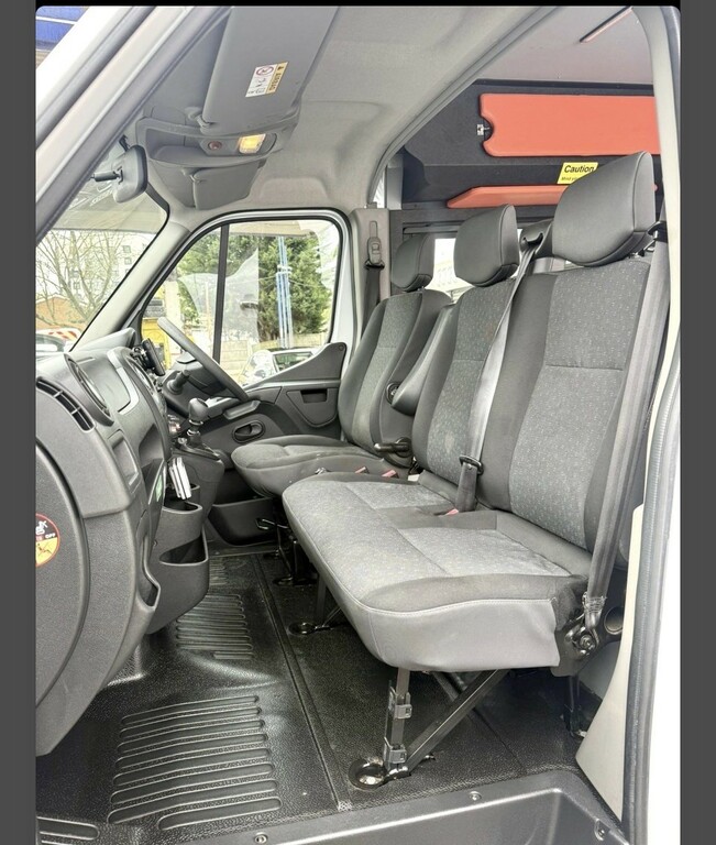 Vauxhall Movano Mpv White #8