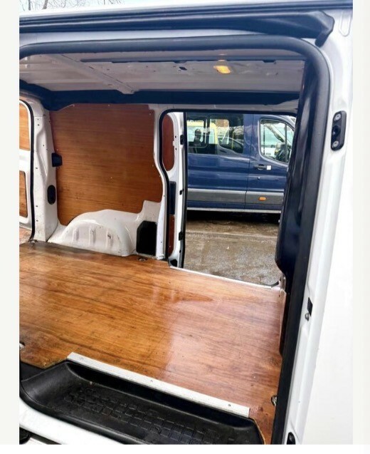 Vauxhall Vivaro Panel Van 1.5 Vivaro Dynamic 1.5D 120 M6 L1h1 2700  #4