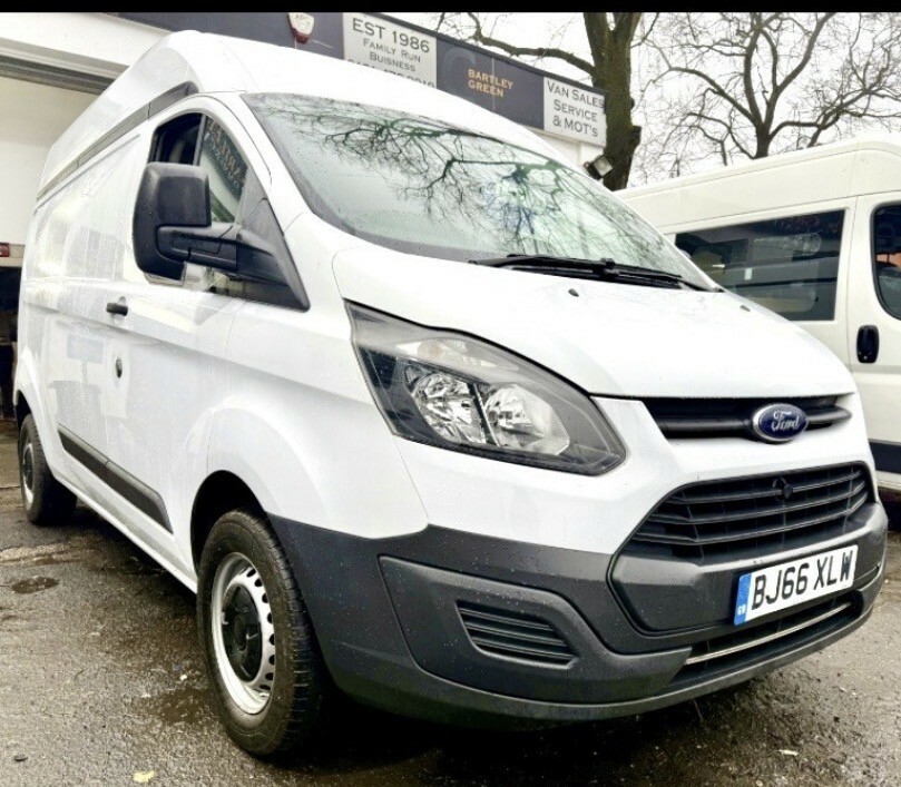 Ford Transit Custom Panel Van Lwb High Top 2.0 Tdci 310 Ideal For Camp
