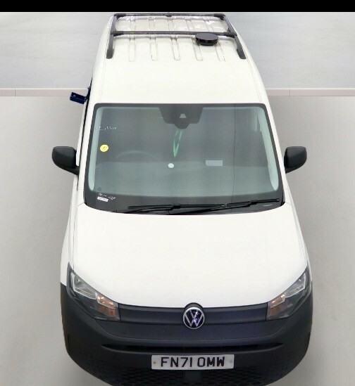 Volkswagen Caddy Panel Van 2.0 Tdi C20 Cargo Commerce 202171  #2