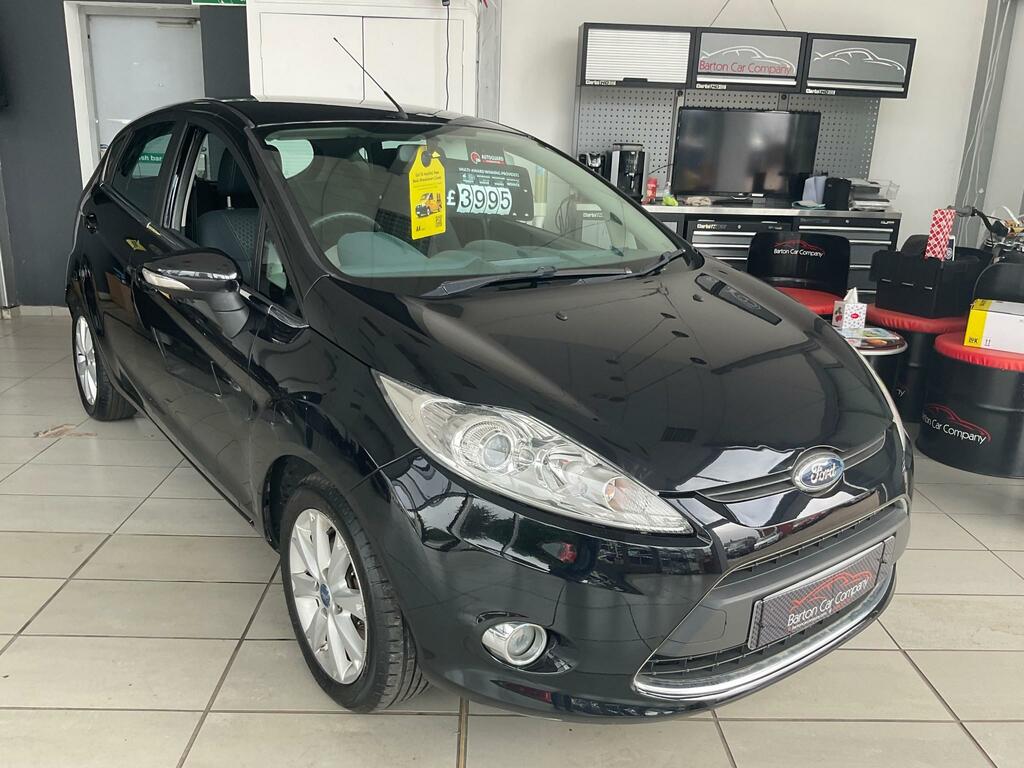 Ford Fiesta Zetec Black #4