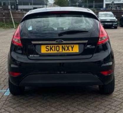 Ford Fiesta Zetec Black #6