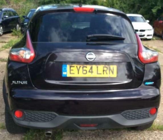 Nissan Juke Acenta Premium Dci Black #4