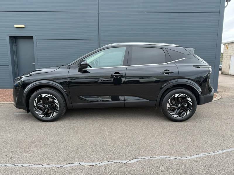 Nissan Qashqai 1.5 E-power N-connecta - 2025 75 OV75FVZ Black #4