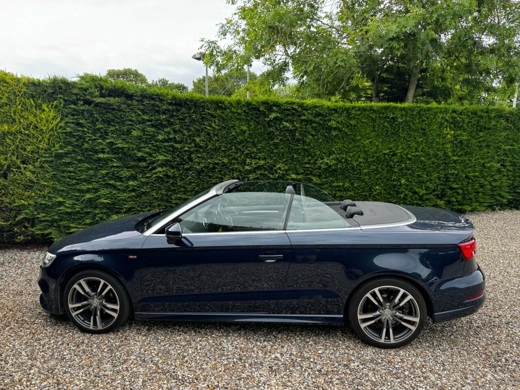 Audi A3 Cabriolet 2L S Line Blue #5