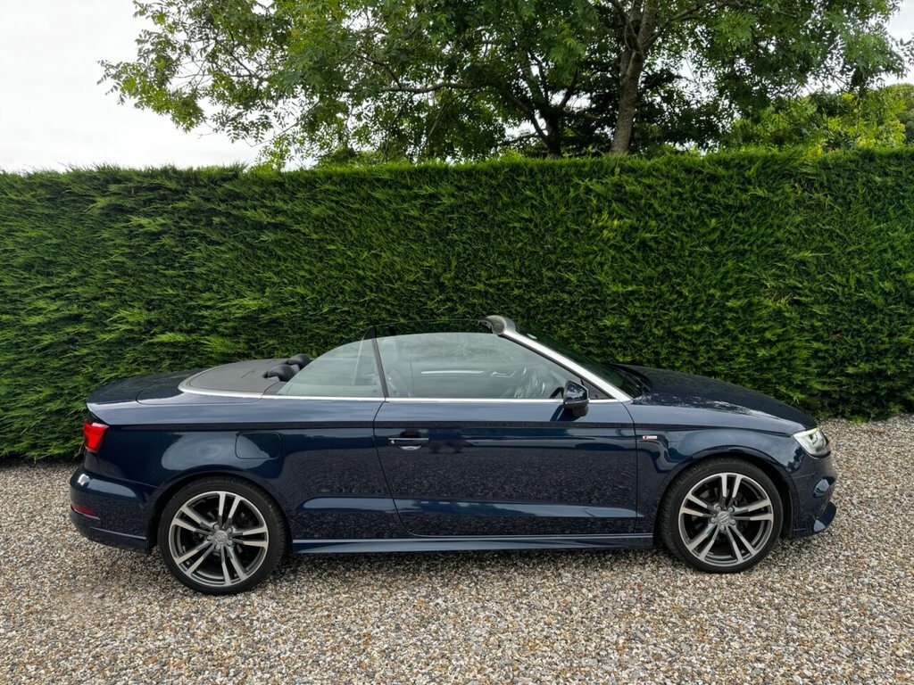 Audi A3 Cabriolet 2L S Line Blue #4