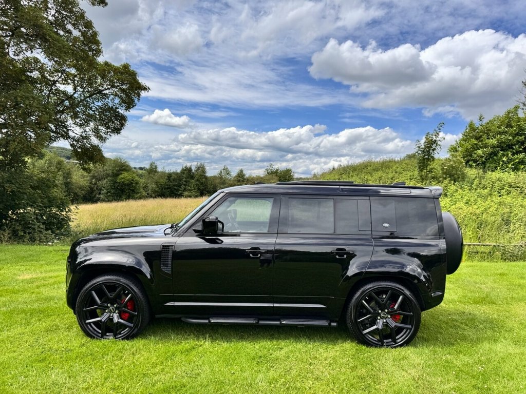 Land Rover Defender Suv White #59