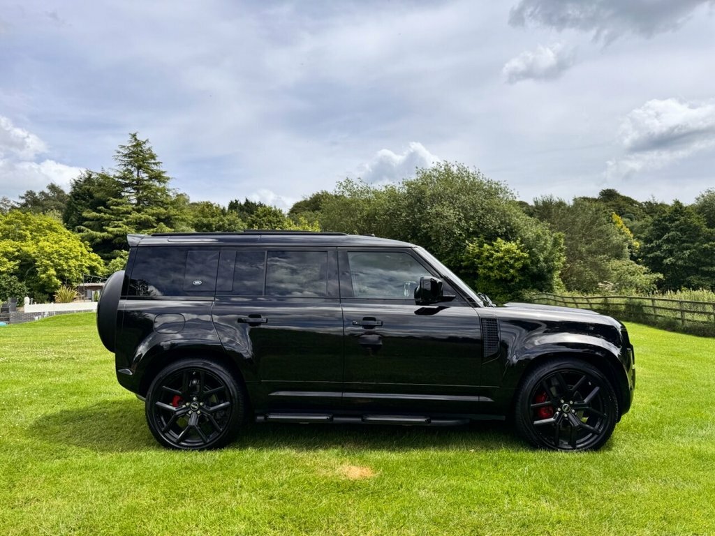 Land Rover Defender Suv White #57