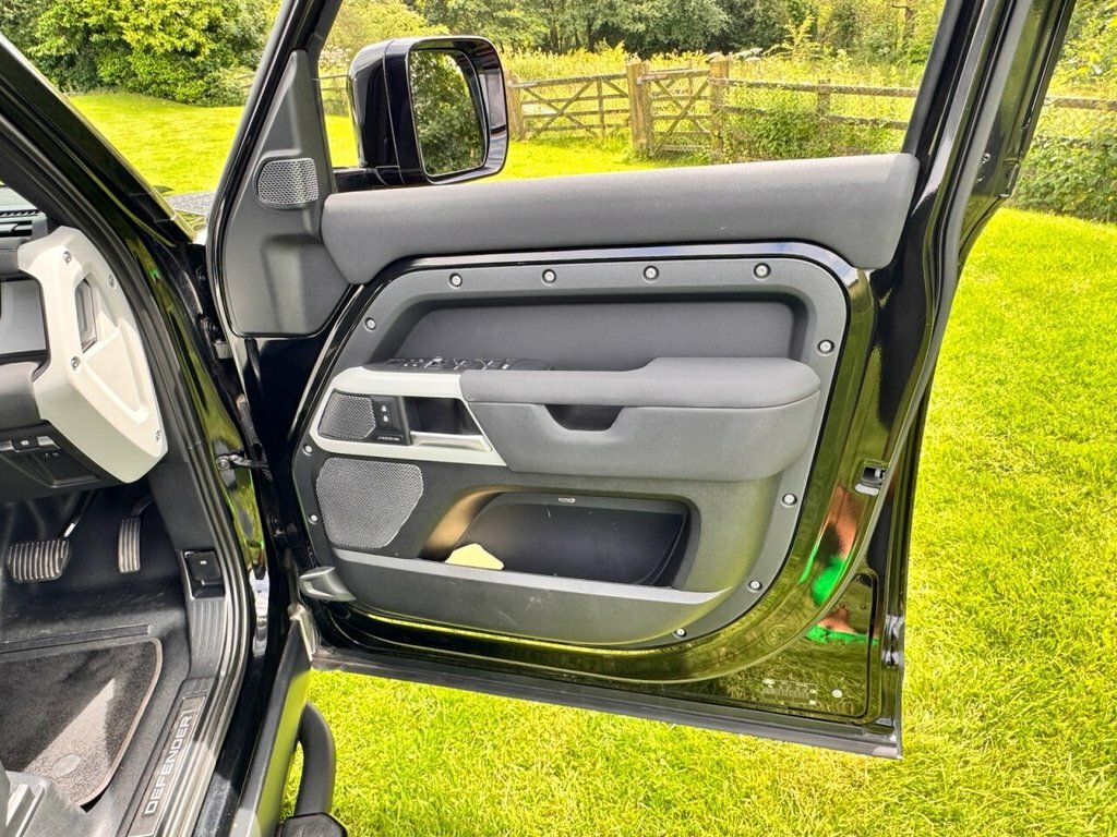 Land Rover Defender Suv White #17