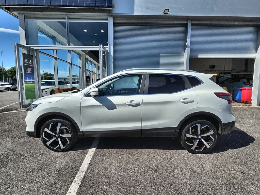 Nissan Qashqai Tekna Dig-t YE67TDU White #5