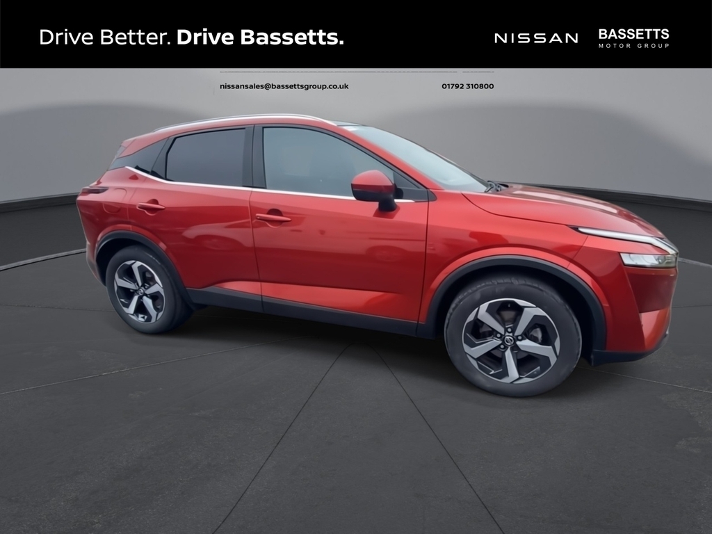 Nissan Qashqai Dig-t N-connecta OV23WXU Red #2