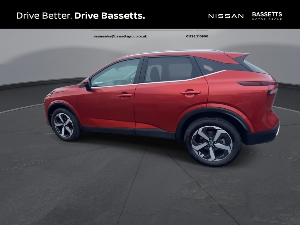 Nissan Qashqai Dig-t N-connecta OV23WXU Red #6