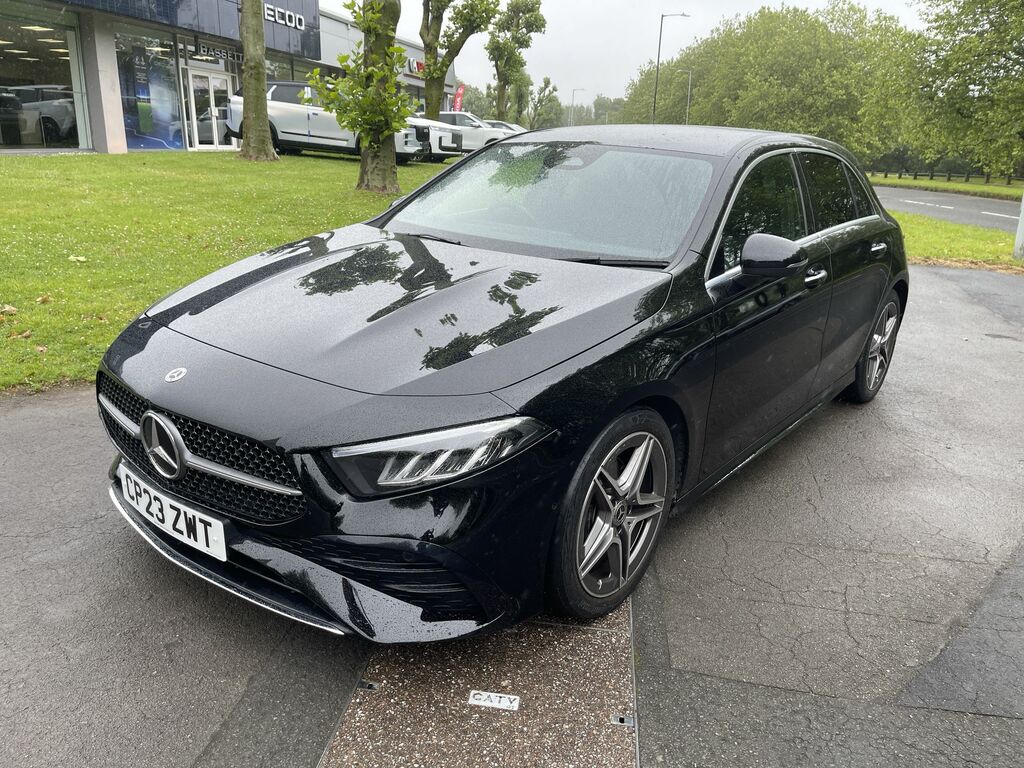Mercedes-Benz A Class A 180 Amg Line Premium Black #3