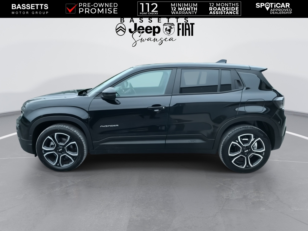 Jeep Avenger Summit Black #5