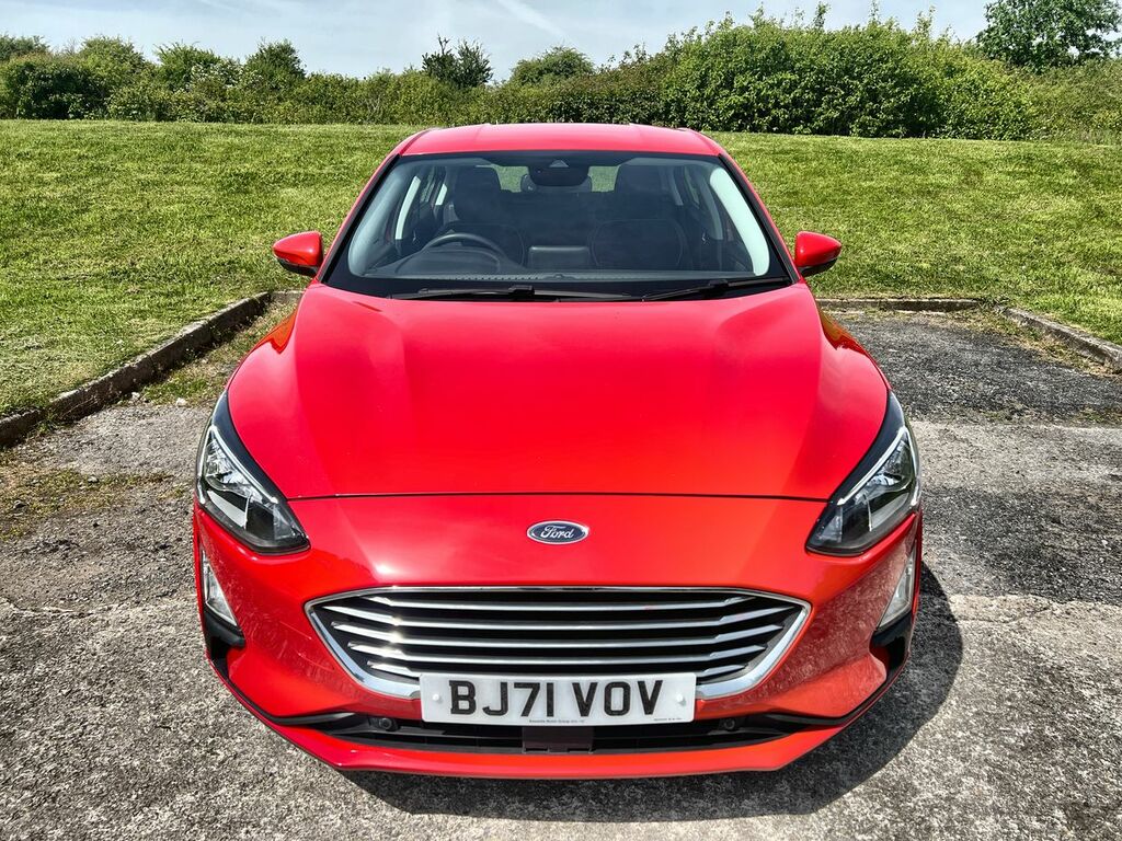 Ford Focus Titanium Tdci Red #2