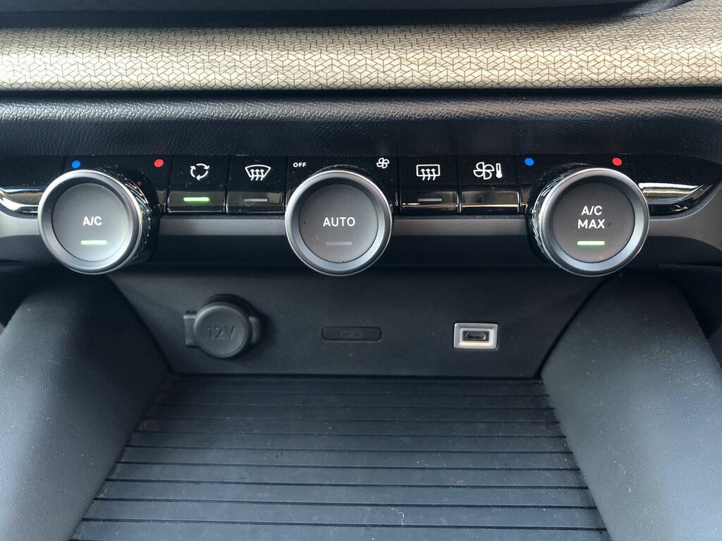 Citroen C5 X Shine Plus White #28