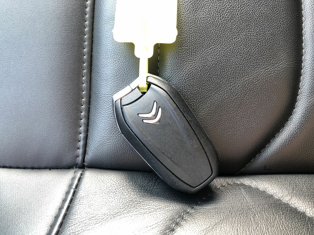 Citroen C5 X Shine Plus White #36