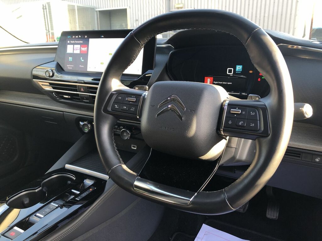 Citroen C5 X Shine Plus White #16