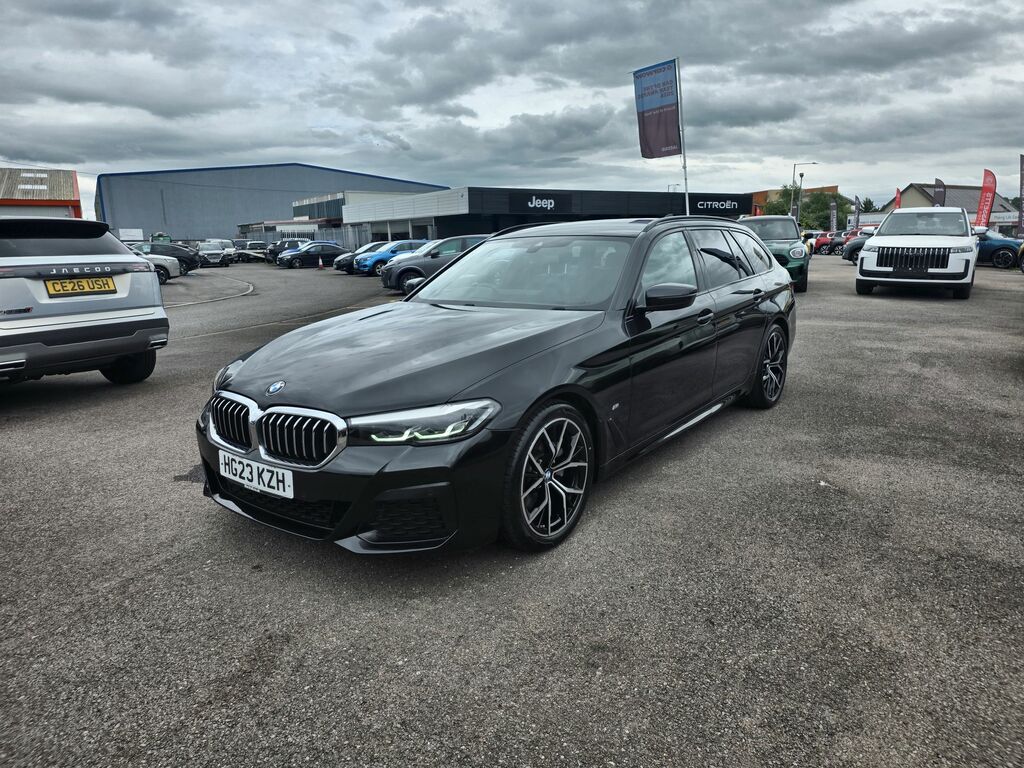 BMW 5 Series 520I M Sport Touring Black #3