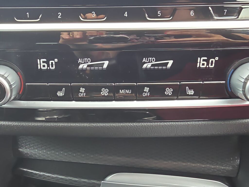 BMW 5 Series 520D M Sport Touring Blue #30