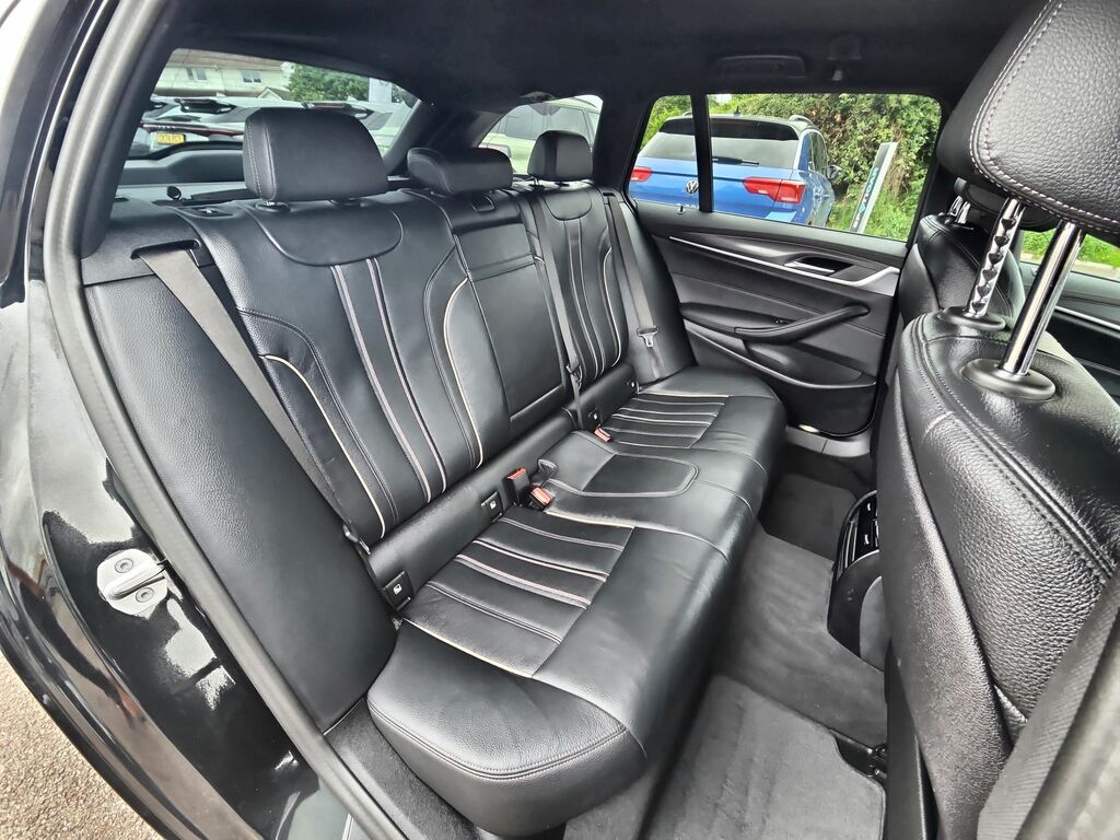 BMW 5 Series 520D M Sport Touring Blue #37