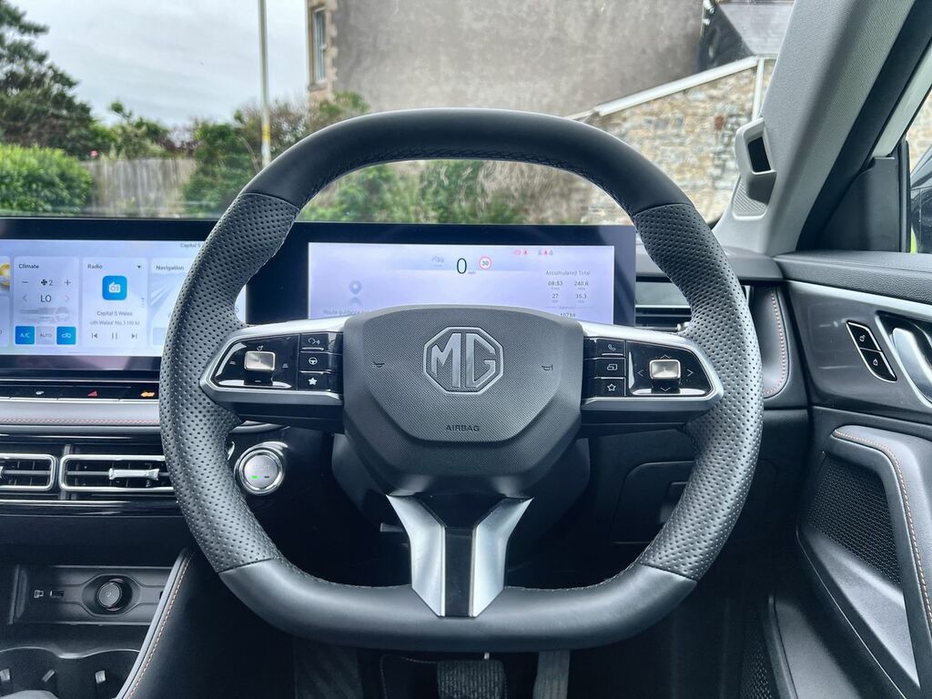 MG HS 1.5 T-gdi Trophy Silver #17