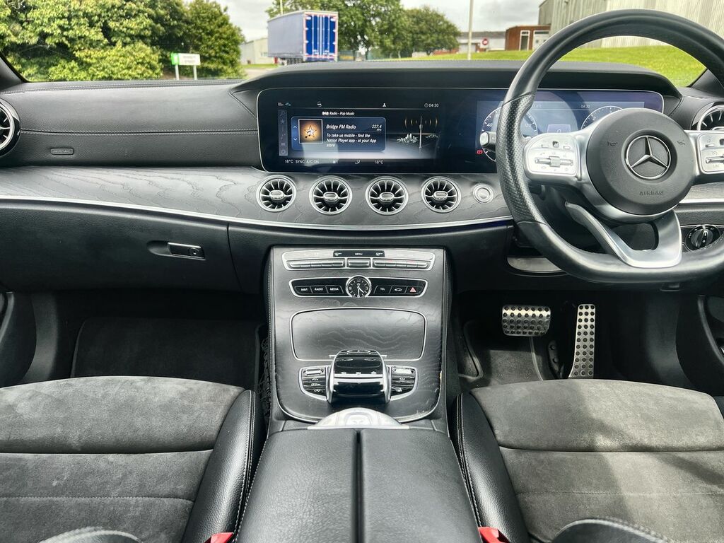 Mercedes-Benz E Class E 400 Amg Line D 4Matic Black #21
