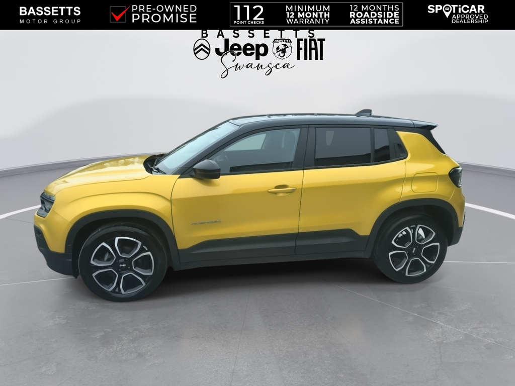 Jeep Avenger Summit Black #5