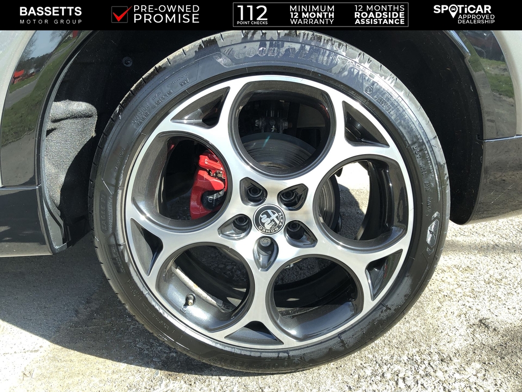 Alfa Romeo Tonale Tb Tributo Italiano Dct Green #18