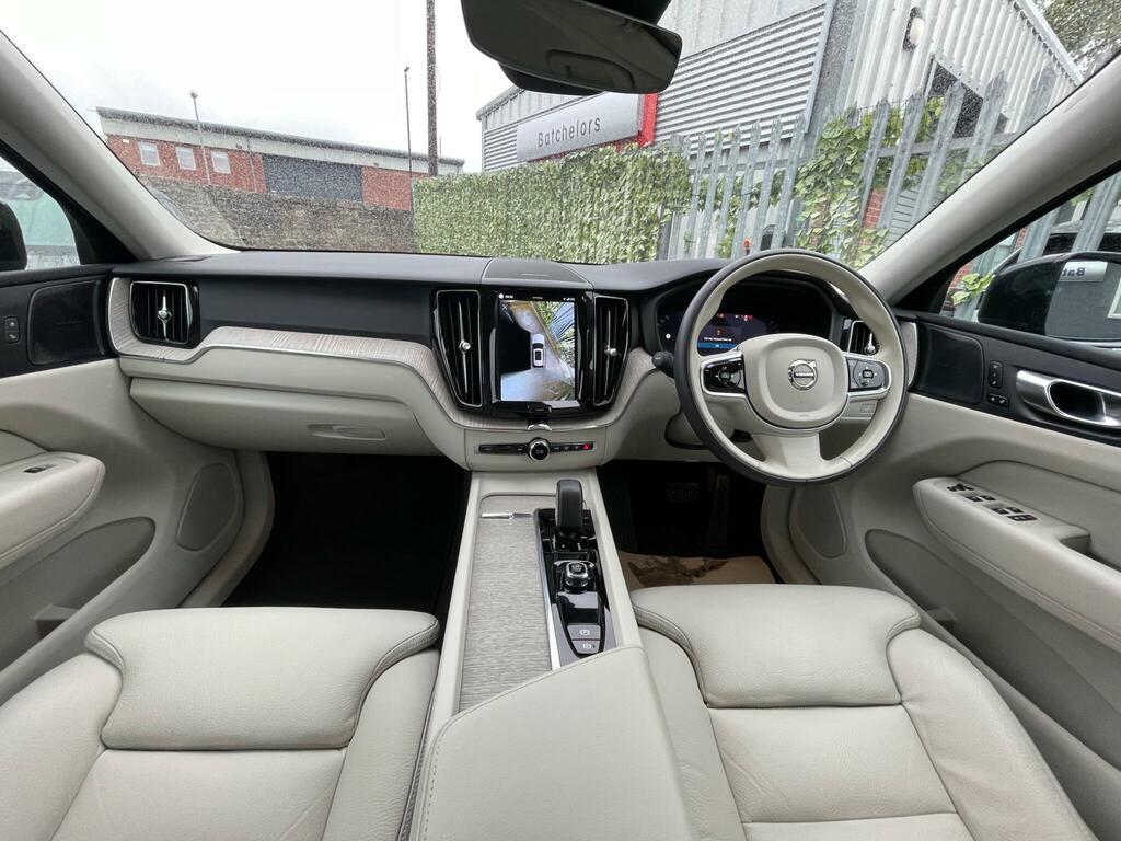 Volvo XC60 2.0 B4 Mhev Plus Euro 6 Ss  #5