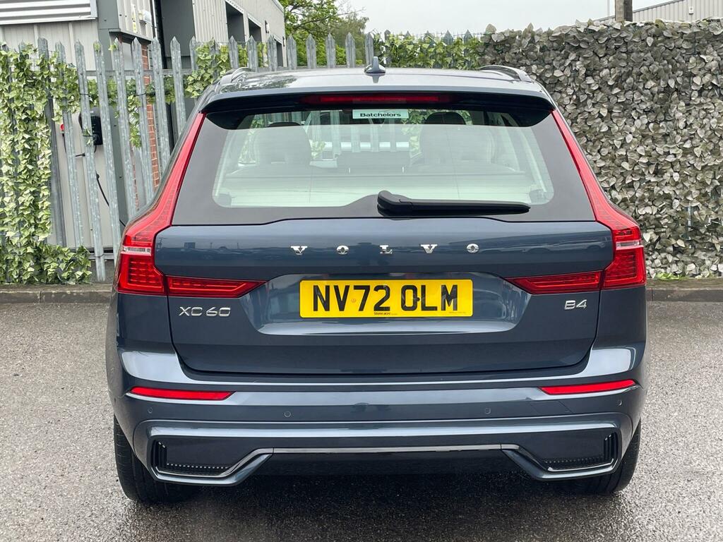 Volvo XC60 2.0 B4 Mhev Plus Euro 6 Ss  #4