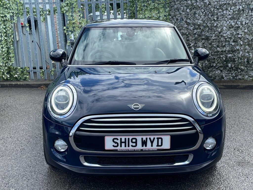 Mini Hatch 1.5 Cooper Exclusive Euro 6 Ss SH19WYD Blue #2