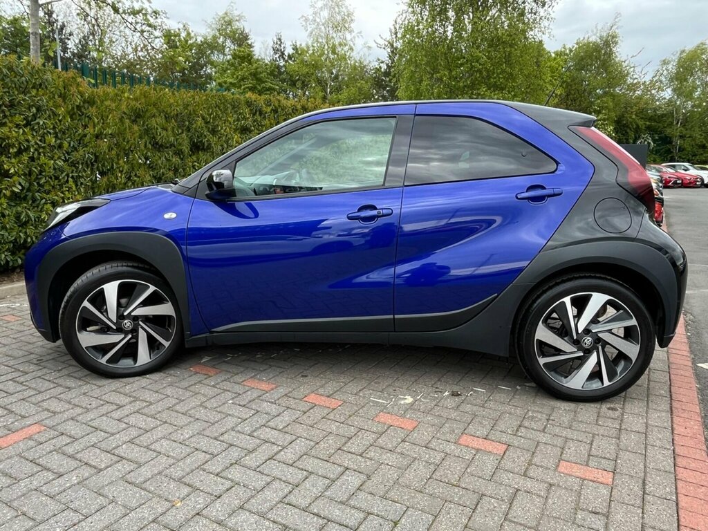 Toyota Aygo X 1.0 Vvt-i Exclusive X-shift Euro 6 Ss Blue #3