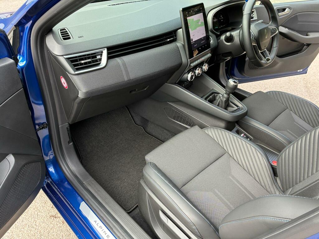 Renault Clio Renault Clio 1.0 Tce 90 Techno Esprit Alpine Blue #33