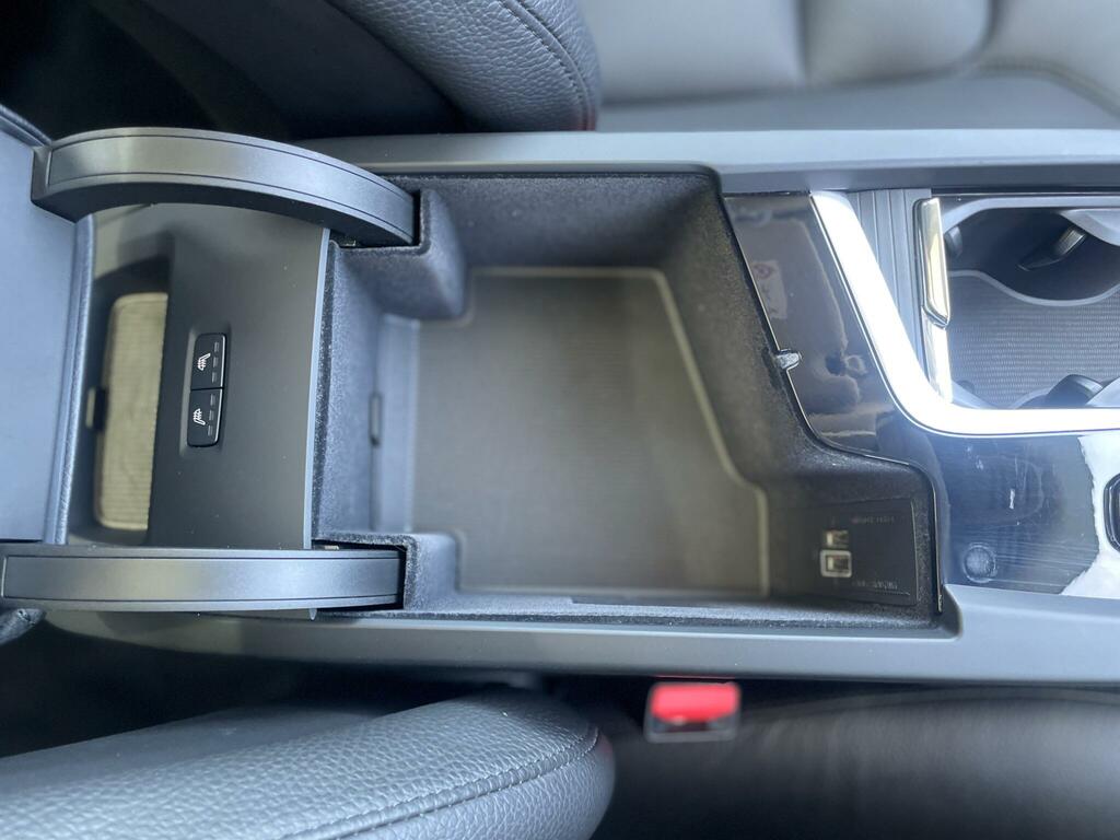Volvo XC60 Core B5 250 Hp Grey #45
