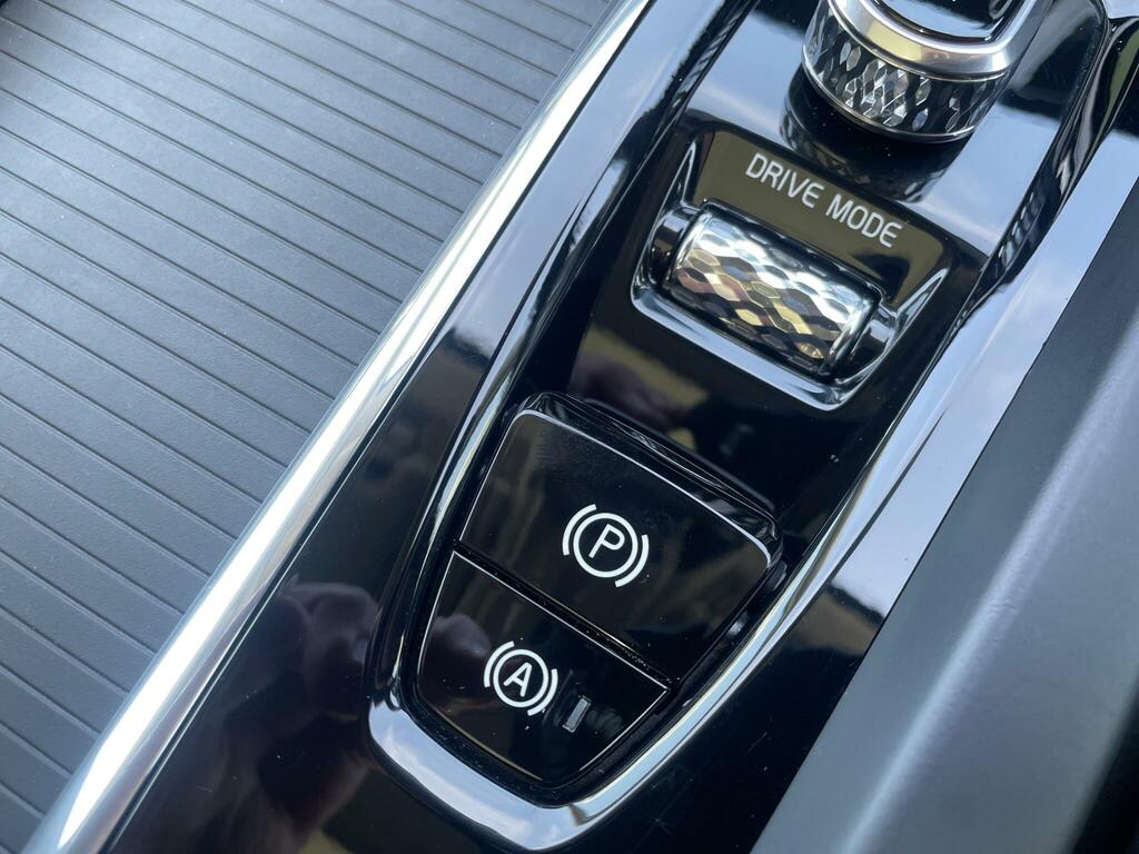 Volvo XC60 Core B5 250 Hp Grey #10