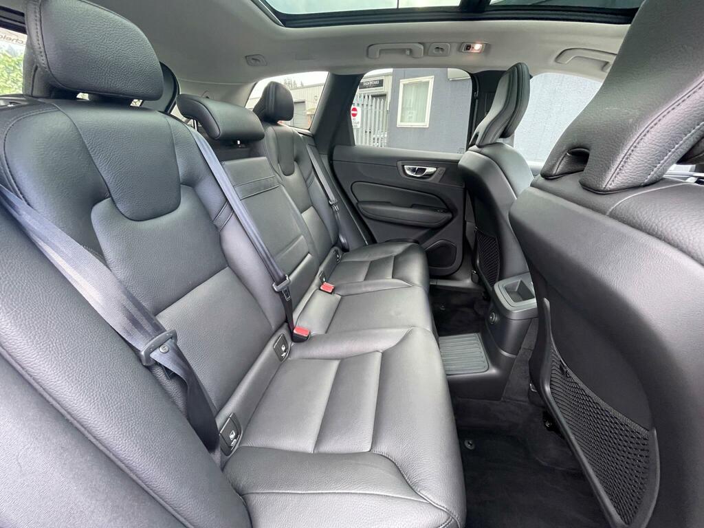 Volvo XC60 Core B5 250 Hp Grey #13