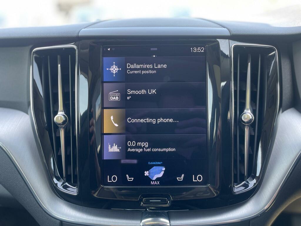 Volvo XC60 Core B5 250 Hp Grey #37